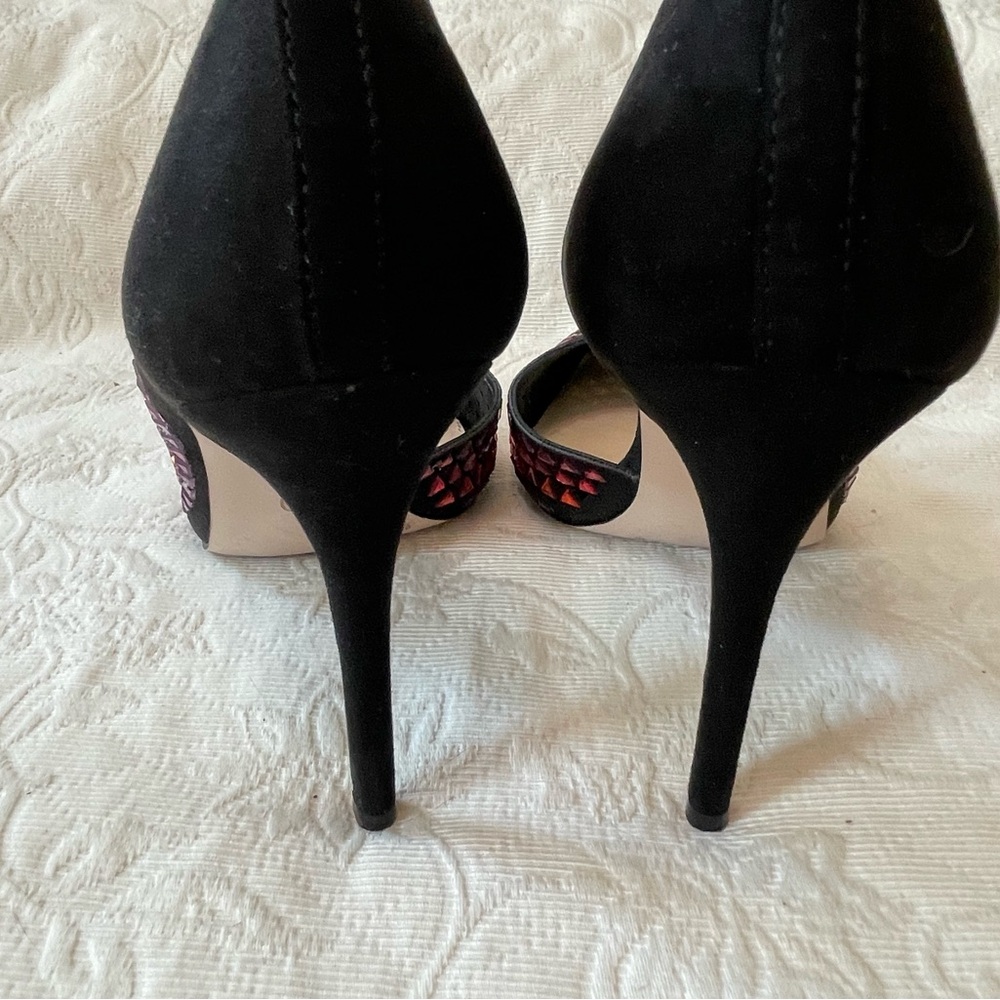 Jessica Simpson Black Heels with Vibrant Multicolor Accents - Picture 9 of 11